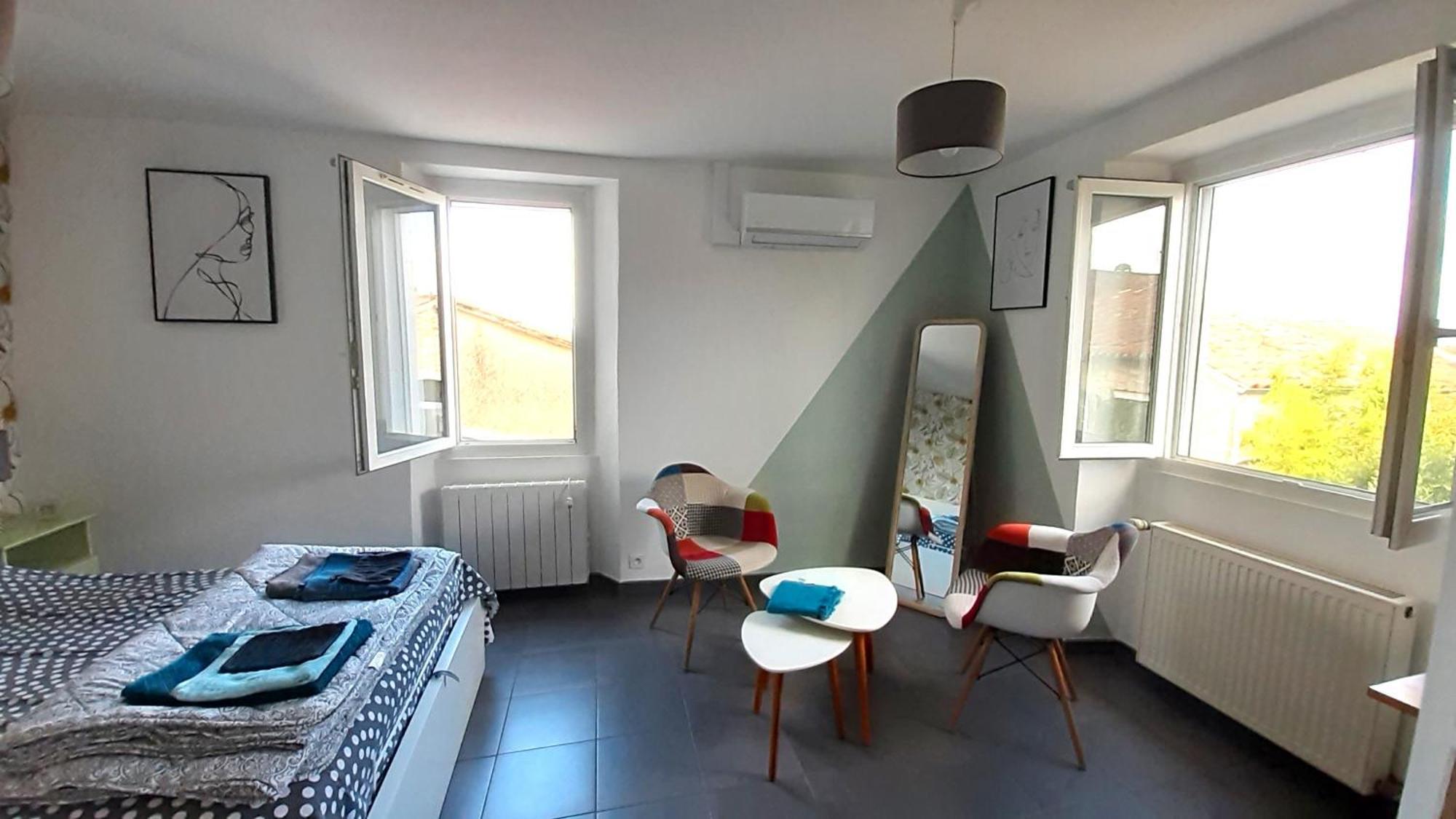 Nos Jours Heureux Apartment Баряк Екстериор снимка
