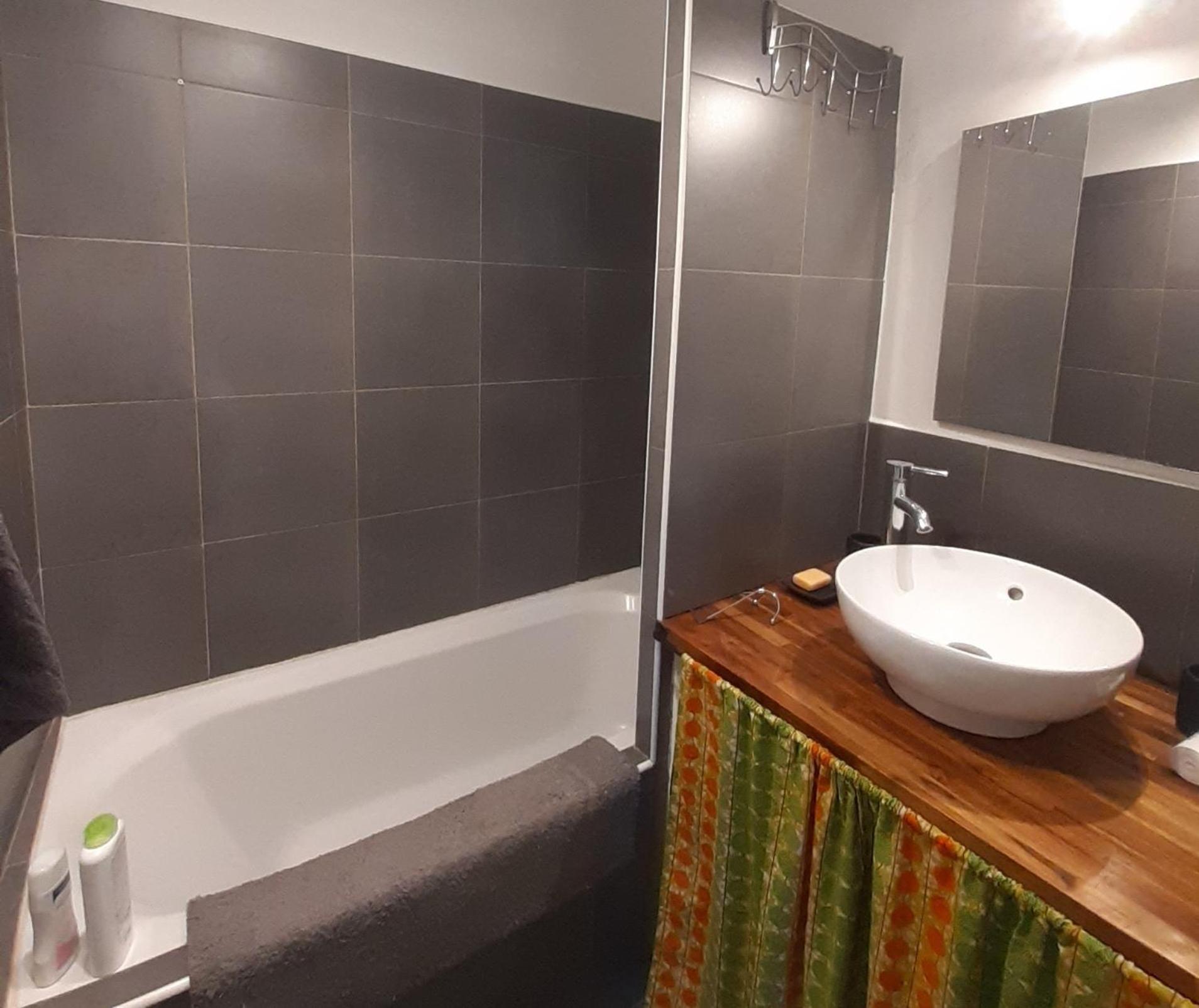 Nos Jours Heureux Apartment Баряк Екстериор снимка